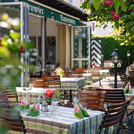 Bauernwirt 2* 그라츠