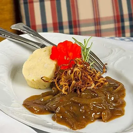 Bauernwirt Inn